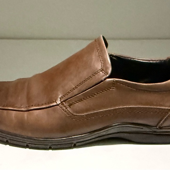 Kenneth Cole Reaction Team Leader Men's Brown Slip-On Loafers - Picture 1 of 10
